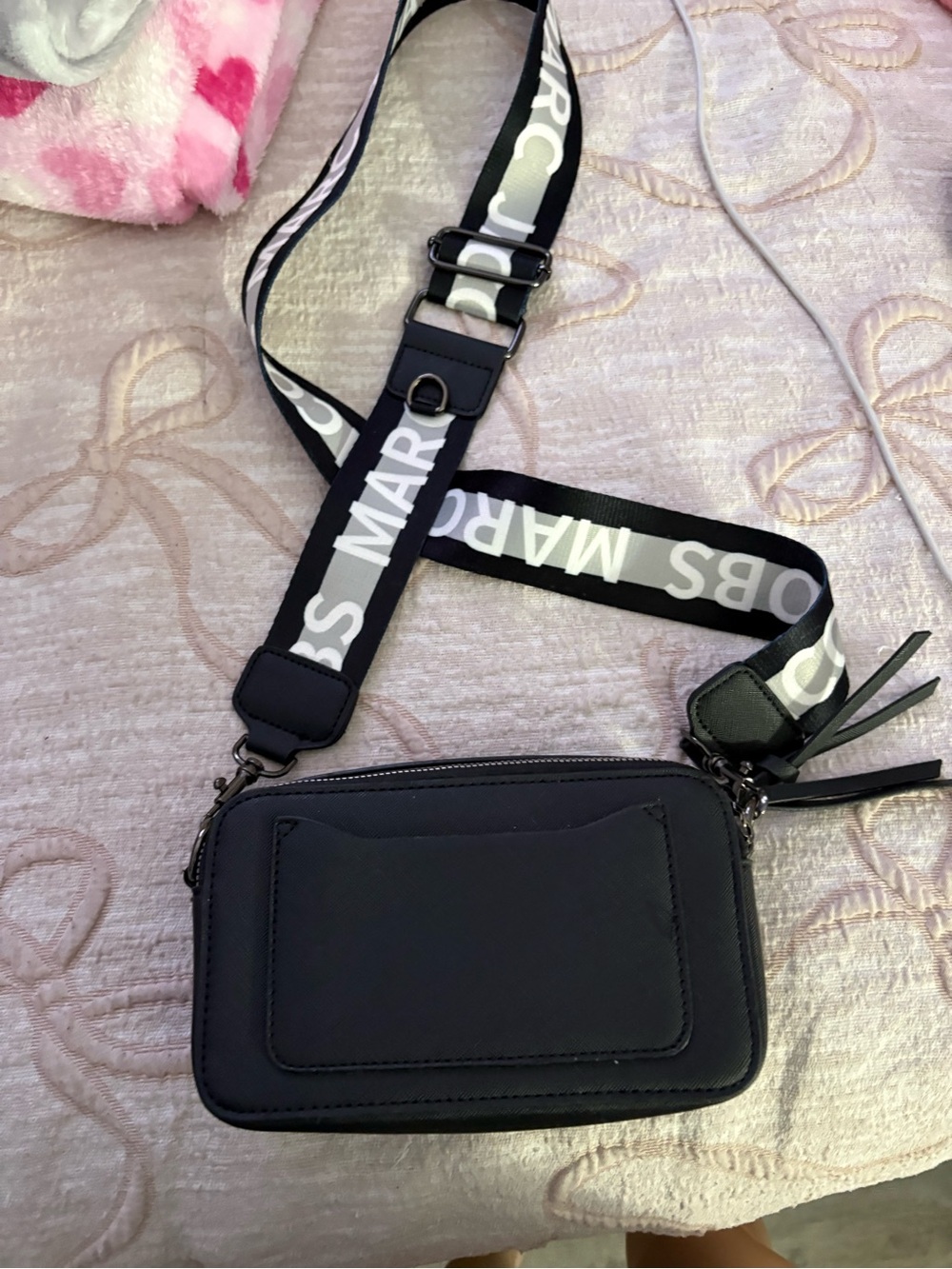 Marc Jacobs Black Saffiano Camera Crossbody with Logo Strap - Picture 4 of 7